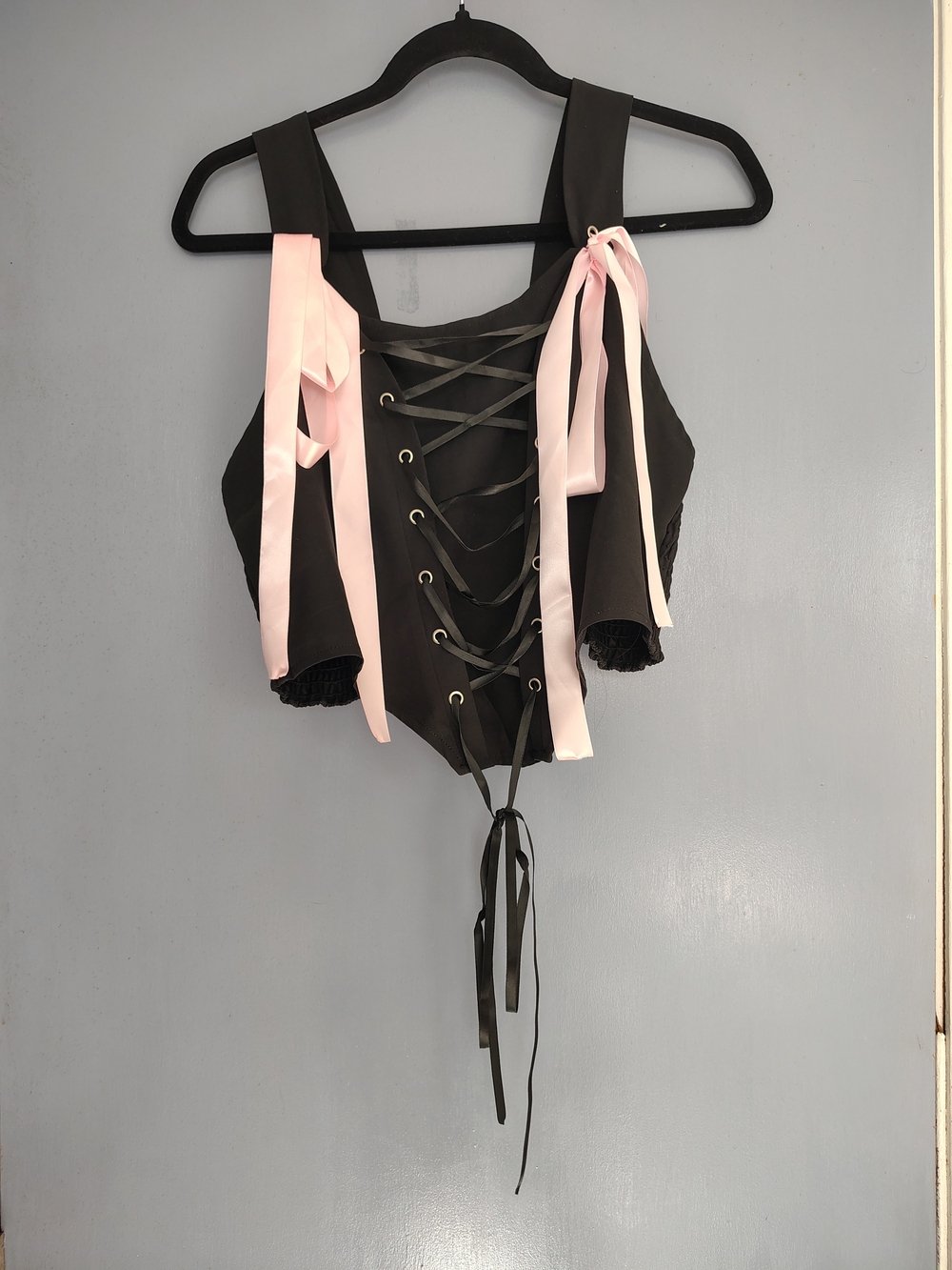SHEIN Black Crop Top with Pink Ribbon Lace-Up Detail
